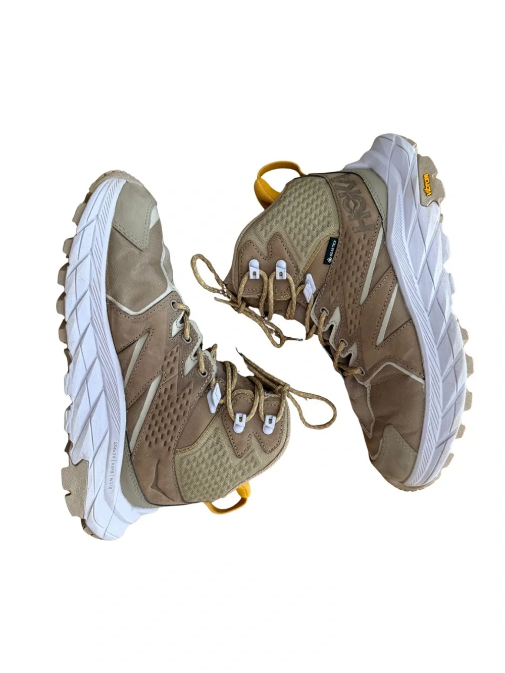 Women’s Hoka One One Anacapa Mid GTX Hiking Trail Tennis Shoes (Size 7.5)